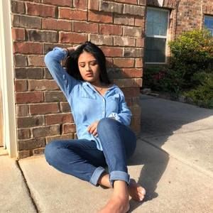 Meet your Posher, Sarai